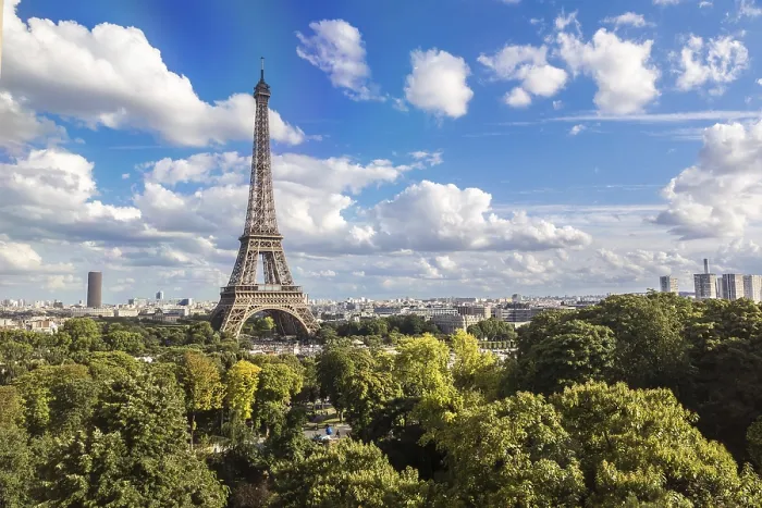 Gerahmter Druck : Luftaufnahme der Eiffelturm in Paris. Gerahmter Druck : Luftaufnahme der Eiffelturm in Paris.