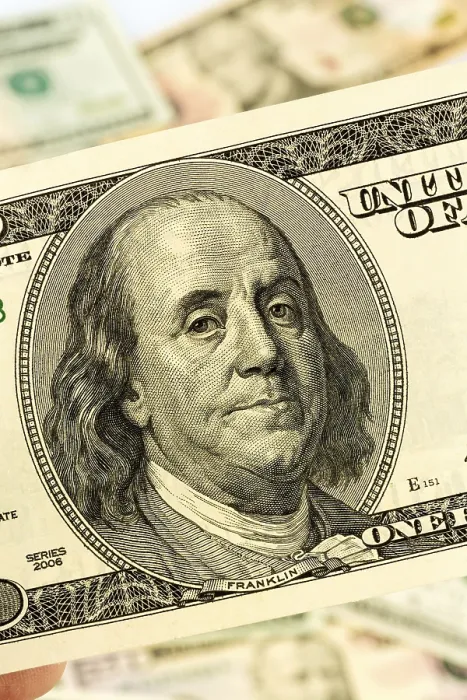 Gerahmter Druck : Vielen US-Dollar-Scheinen Gerahmter Druck : Vielen US-Dollar-Scheinen