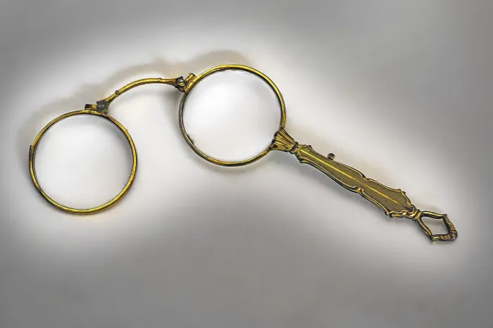 Gerahmter Druck : Antike Lorgnette oder Lorgnette Gerahmter Druck : Antike Lorgnette oder Lorgnette
