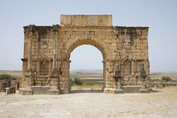 Gerahmter Druck : Arc de Triomphe, archäologische Stätte.