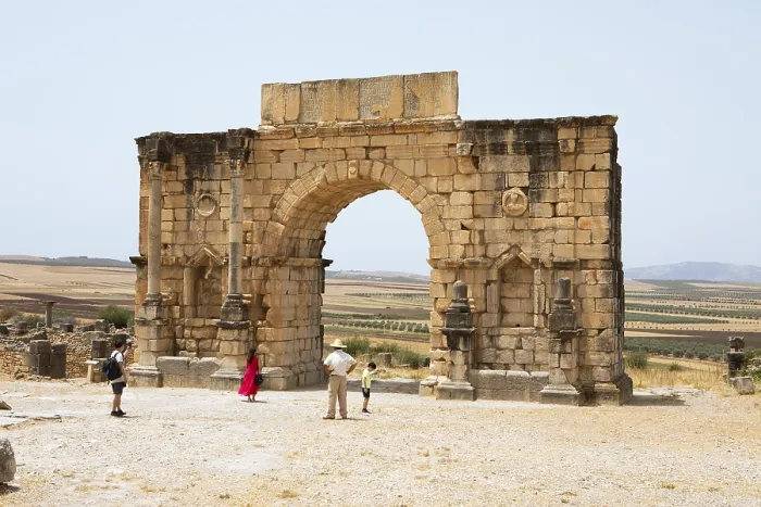 Gerahmter Druck : Arc de Triomphe, archäologische Stätte. Gerahmter Druck : Arc de Triomphe, archäologische Stätte.