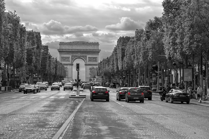 Gerahmter Druck : Arc de Triomphe mit den Champs Élysées. Gerahmter Druck : Arc de Triomphe mit den Champs Élysées.