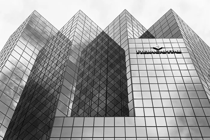 Gerahmter Druck : Architektur, schwarz-weiß-Bild. Gerahmter Druck : Architektur, schwarz-weiß-Bild.