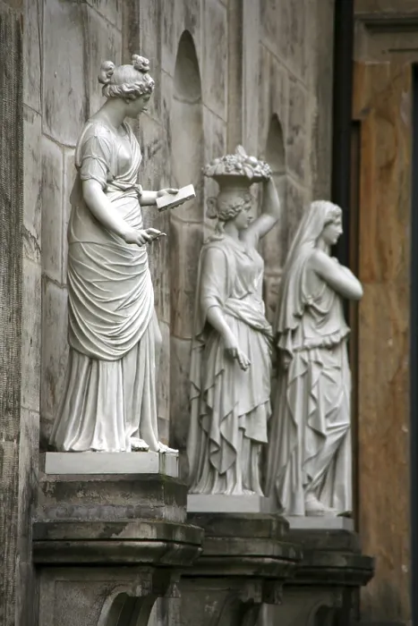 Gerahmter Druck : Kunst an der Fassade. Gerahmter Druck : Kunst an der Fassade.