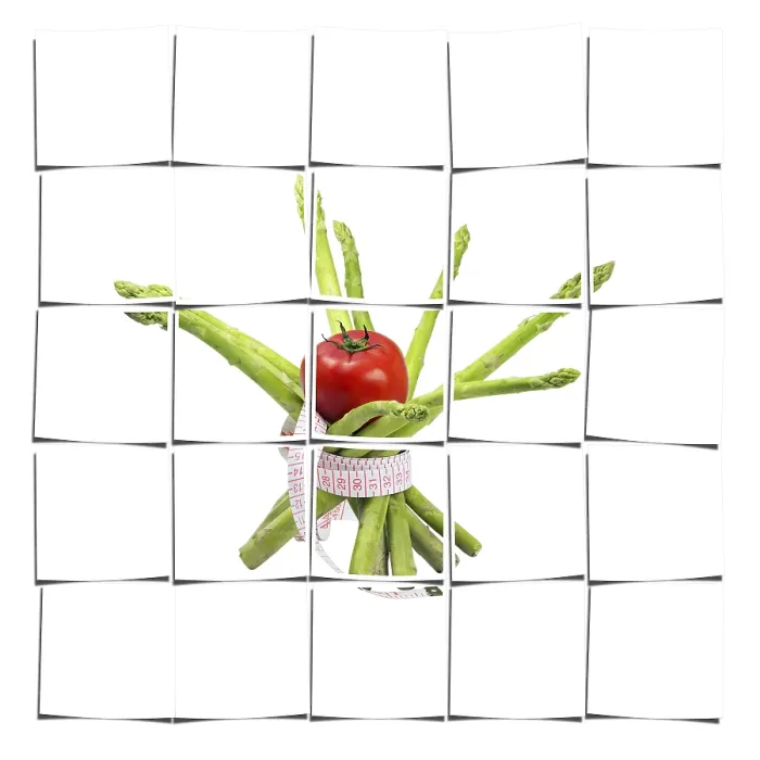 Gerahmter Druck : Spargel und Tomate mit einem Meter Umfang. Gerahmter Druck : Spargel und Tomate mit einem Meter Umfang.