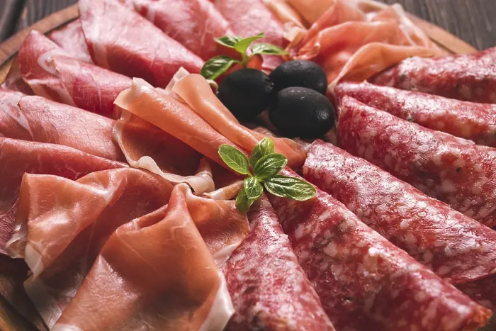 Gerahmter Druck : Sortiment, geschnittenes Fleisch-Vorspeise Gerahmter Druck : Sortiment, geschnittenes Fleisch-Vorspeise