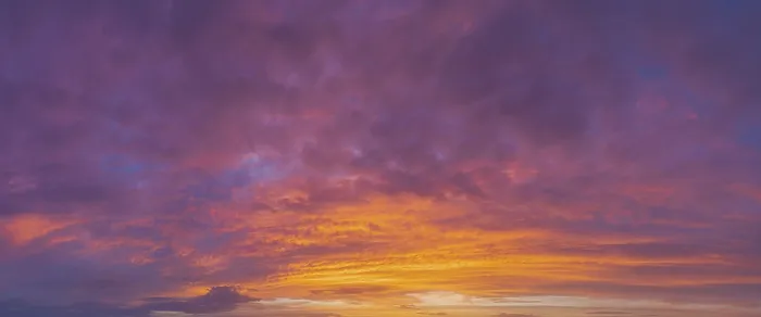Gerahmter Druck : Atmosphärischer Sonnenuntergang. Gerahmter Druck : Atmosphärischer Sonnenuntergang.