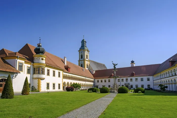 Gerahmter Druck : Augustinus-Orden-Kloster Reichersberg Gerahmter Druck : Augustinus-Orden-Kloster Reichersberg