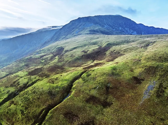 Gerahmter Druck : Herbstfarben über Mach Loop aus einer Drohne.