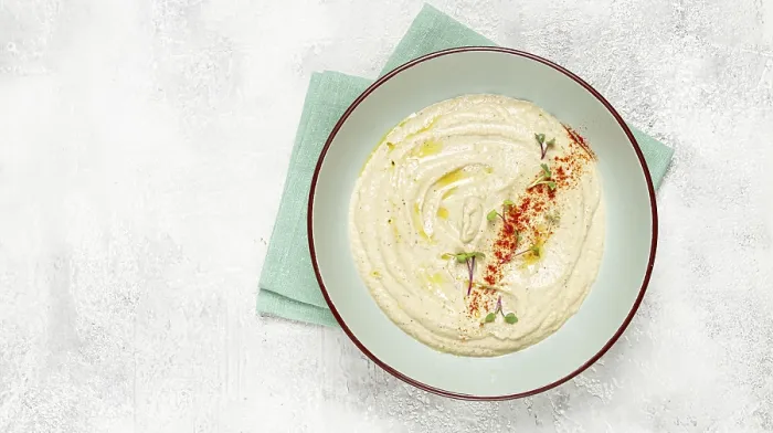 Gerahmter Druck : Babaganoush, Auberginen-Vorspeise Gerahmter Druck : Babaganoush, Auberginen-Vorspeise