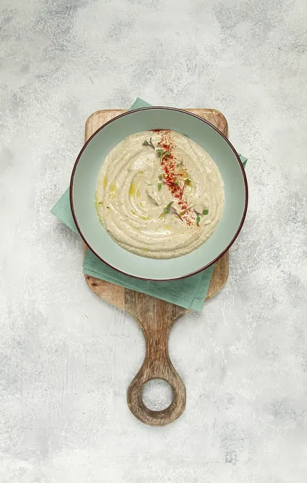 Gerahmter Druck : Babaganoush, Auberginen-Vorspeise Gerahmter Druck : Babaganoush, Auberginen-Vorspeise
