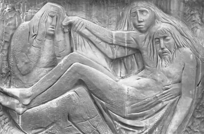 Gerahmter Druck : Bas-relief darstellend die Mitleid von Michelangelo. Gerahmter Druck : Bas-relief darstellend die Mitleid von Michelangelo.
