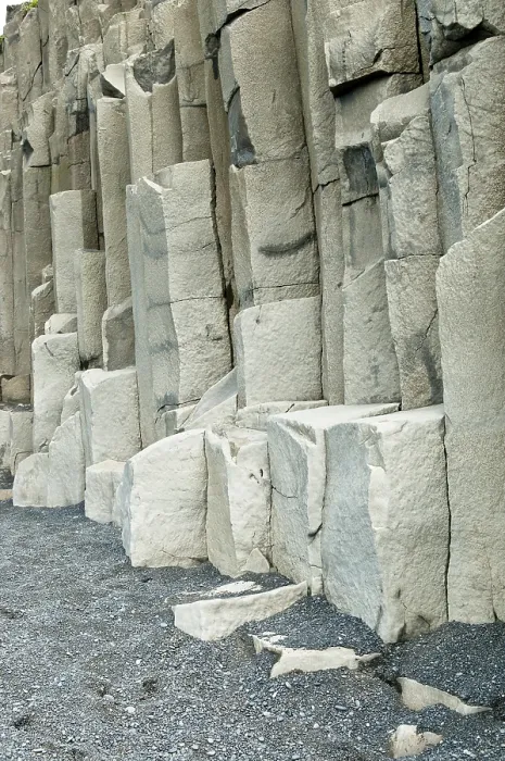 Gerahmter Druck : Basalt-Säulen, Höhle Halsanefshellir Gerahmter Druck : Basalt-Säulen, Höhle Halsanefshellir