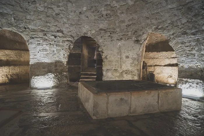 Gerahmter Druck : Keller von Diokletians Palast in Split. Gerahmter Druck : Keller von Diokletians Palast in Split.