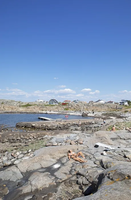 Gerahmter Druck : Badebucht auf der Insel Hono des Archipel. Gerahmter Druck : Badebucht auf der Insel Hono des Archipel.