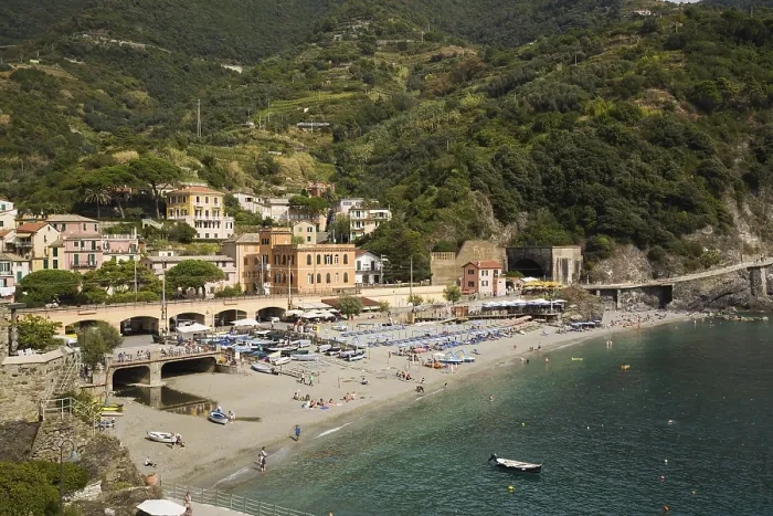 Gerahmter Druck : Strand von Monterosso, Cinque Terre. Gerahmter Druck : Strand von Monterosso, Cinque Terre.