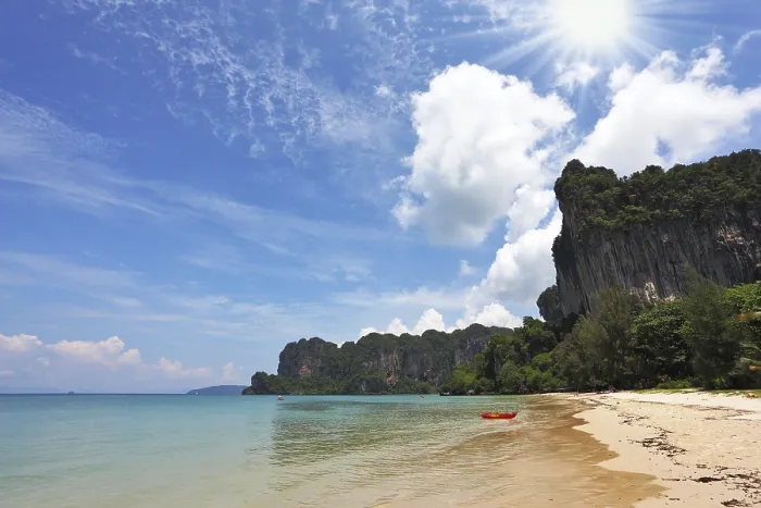 Gerahmter Druck : Paradies am Strand auf der Insel Phi-Phi. Gerahmter Druck : Paradies am Strand auf der Insel Phi-Phi.