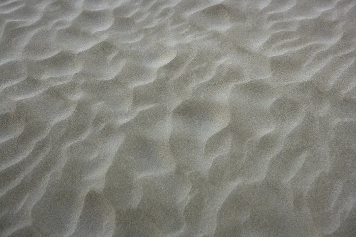 Gerahmter Druck : Wellen im Strand, warme Textur, Muster Hintergrund Gerahmter Druck : Wellen im Strand, warme Textur, Muster Hintergrund