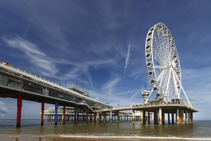 Gerahmter Druck : Am Strand von Scheveningen. Gerahmter Druck : Am Strand von Scheveningen.