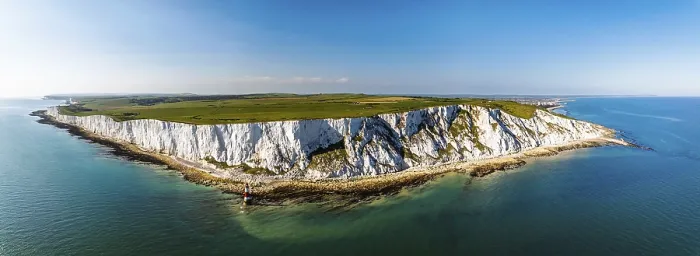 Gerahmter Druck : Beachy Head Leuchtturm aus einer Drohne. Gerahmter Druck : Beachy Head Leuchtturm aus einer Drohne.