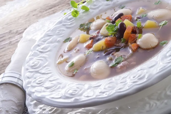 Gerahmter Druck : Bohnensuppe Gerahmter Druck : Bohnensuppe