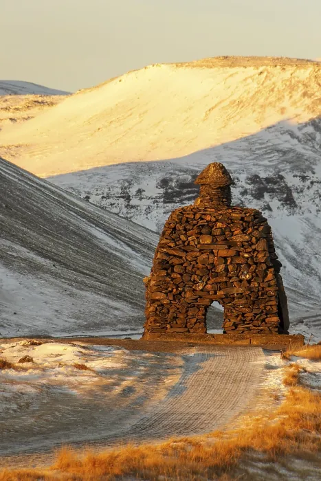 Gerahmter Druck : Das schöne Arnarstapi auf der Snæfellsnes-Halbinsel. Gerahmter Druck : Das schöne Arnarstapi auf der Snæfellsnes-Halbinsel.