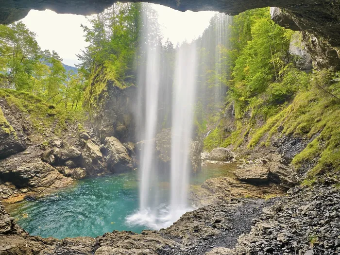 Gerahmter Druck : Berglistuber-Wasserfall, Linthal Gerahmter Druck : Berglistuber-Wasserfall, Linthal