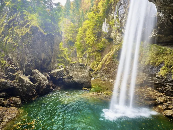 Gerahmter Druck : Berglistuber-Wasserfall, Linthal Gerahmter Druck : Berglistuber-Wasserfall, Linthal