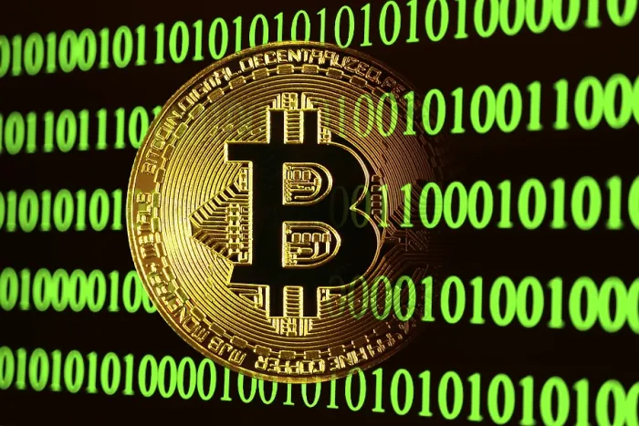 Gerahmter Druck : Bitcoin mit binärem Code Gerahmter Druck : Bitcoin mit binärem Code