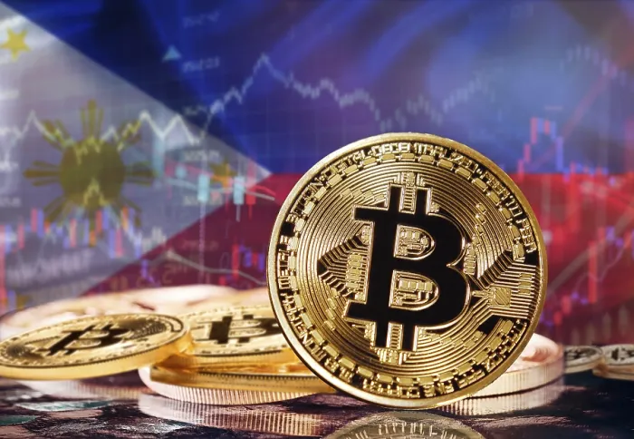 Gerahmter Druck : Bitcoin vor philippinischer Flagge. Anleger in Kryptowährungen und Blockchain-Technologie auf den Philippinen, Konzept