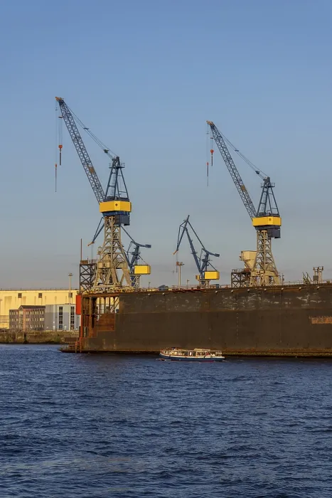 Gerahmter Druck : Werft Blohm + Voss, Ausflugsschiff Gerahmter Druck : Werft Blohm + Voss, Ausflugsschiff