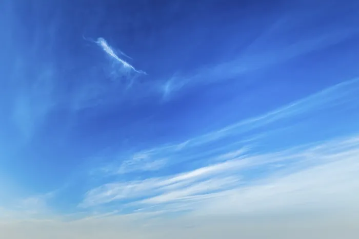 Gerahmter Druck : Himmel mit weißen Wolken Gerahmter Druck : Himmel mit weißen Wolken