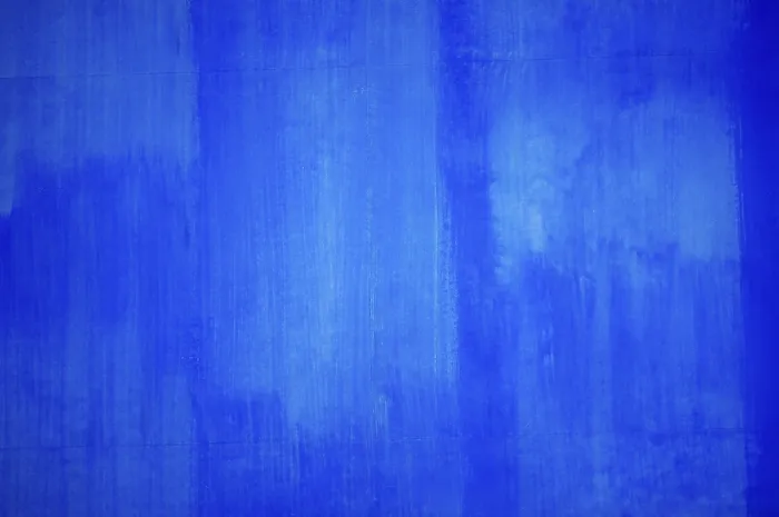 Gerahmter Druck : Blaue Wand Gerahmter Druck : Blaue Wand