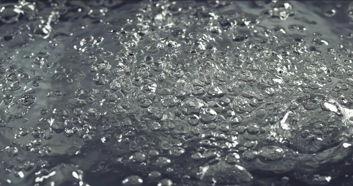 Gerahmter Druck : Kochendes Wasser. Gerahmter Druck : Kochendes Wasser.