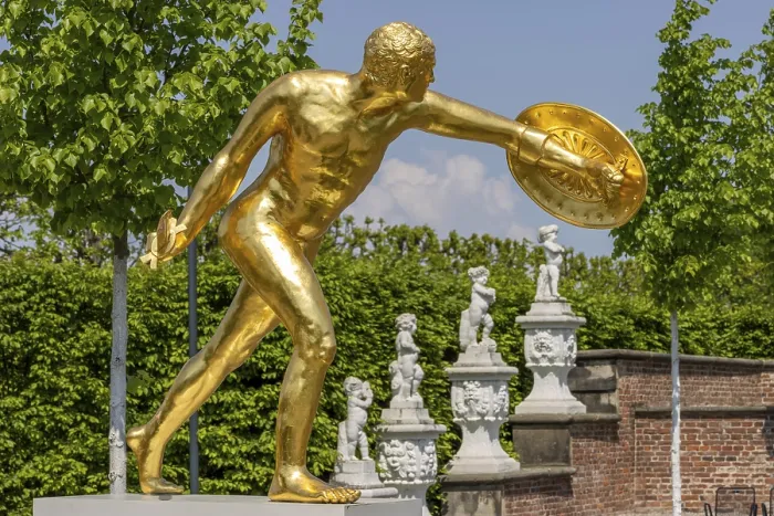 Gerahmter Druck : Borghese Gladiator vergoldete Figur Gerahmter Druck : Borghese Gladiator vergoldete Figur