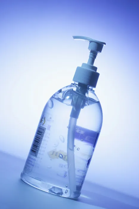 Gerahmter Druck : Bade-Wasserflasche Gerahmter Druck : Bade-Wasserflasche