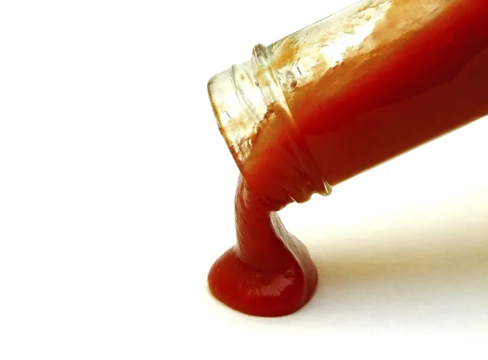 Gerahmter Druck : Ein Flasche Ketchup Gerahmter Druck : Ein Flasche Ketchup