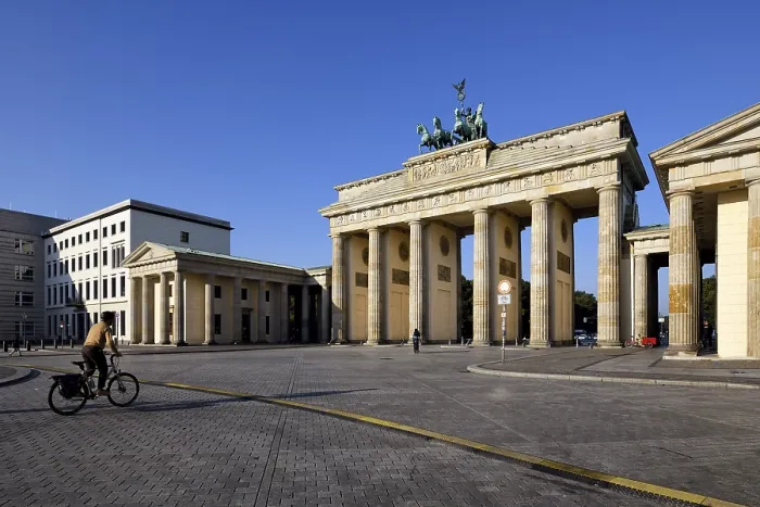 Gerahmter Druck : Brandenburger Tor, Pariser Platz Gerahmter Druck : Brandenburger Tor, Pariser Platz