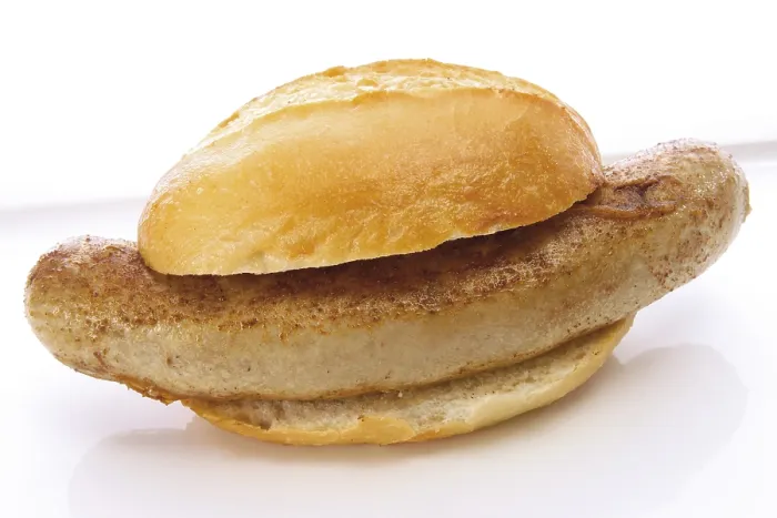 Gerahmter Druck : Bratwurst im Laugenbrötchen. Gerahmter Druck : Bratwurst im Laugenbrötchen.