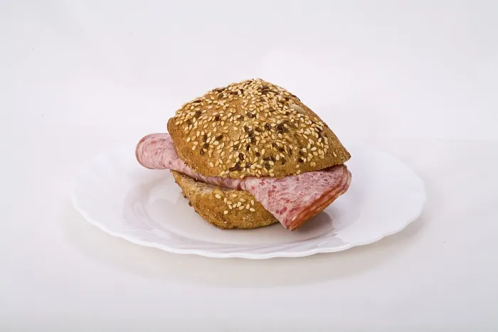 Gerahmter Druck : Brötchen mit Kaltküchen. Gerahmter Druck : Brötchen mit Kaltküchen.