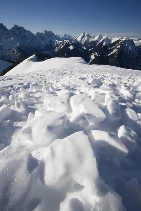 Gerahmter Druck : Brüchige Kruste und Karwendelgebirge. Gerahmter Druck : Brüchige Kruste und Karwendelgebirge.