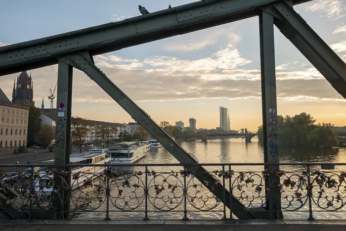 Gerahmter Druck : Brückengeländer, Brücke Eiserner Steg Gerahmter Druck : Brückengeländer, Brücke Eiserner Steg