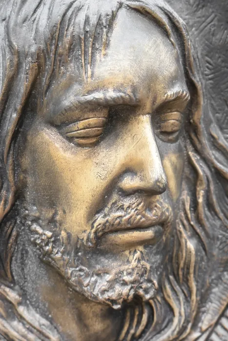 Gerahmter Druck : Bronzestatue des Gesichts Jesu. Gerahmter Druck : Bronzestatue des Gesichts Jesu.