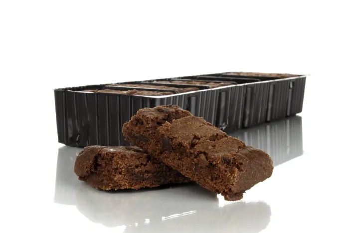 Gerahmter Druck : Brownies mit Verpackung Gerahmter Druck : Brownies mit Verpackung