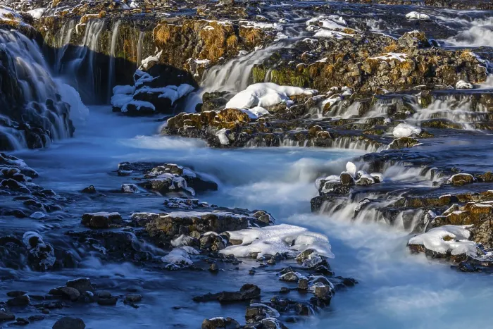 Gerahmter Druck : Brúarfoss, Wasserfall, Schnee Gerahmter Druck : Brúarfoss, Wasserfall, Schnee