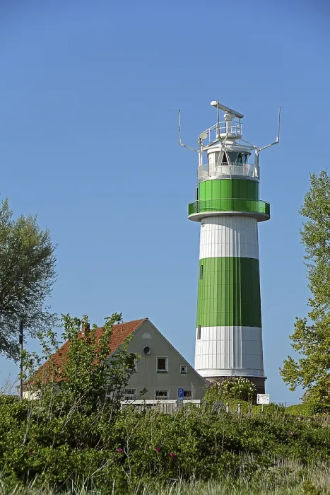 Gerahmter Druck : Großes Leuchtfeuer, Strandgemeinde Gerahmter Druck : Großes Leuchtfeuer, Strandgemeinde
