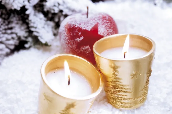 Gerahmter Druck : Lichter im Schnee Gerahmter Druck : Lichter im Schnee