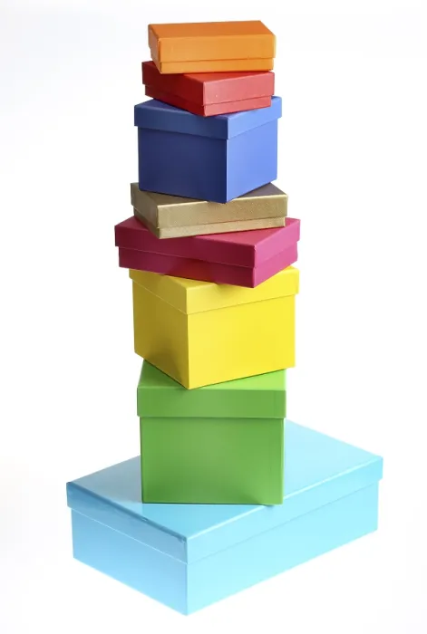 Gerahmter Druck : Kartonboxen, Geschenkboxen. Gerahmter Druck : Kartonboxen, Geschenkboxen.