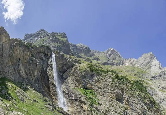 Gerahmter Druck : Kaskade von Marbore, Wasserfall Gerahmter Druck : Kaskade von Marbore, Wasserfall