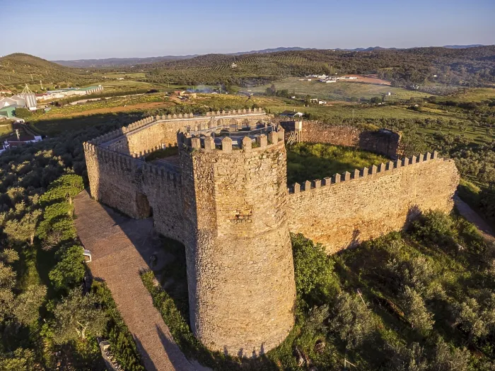 Gerahmter Druck : Schloss arabischer Herkunft, vor 1392. Gerahmter Druck : Schloss arabischer Herkunft, vor 1392.